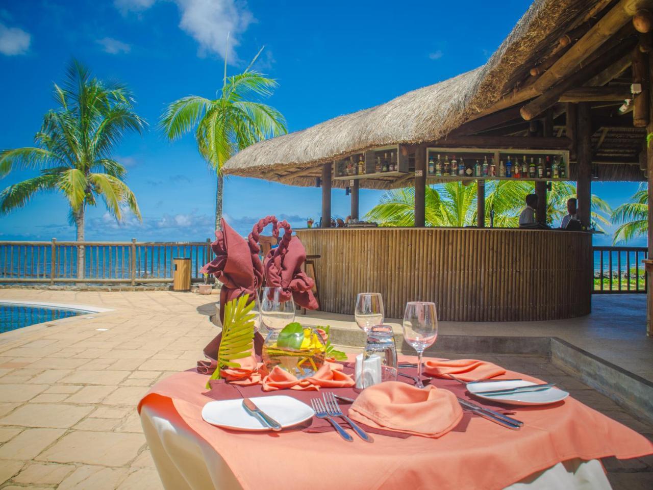Sunset Reef Resort & Spa Pointe aux Piments Exterior foto